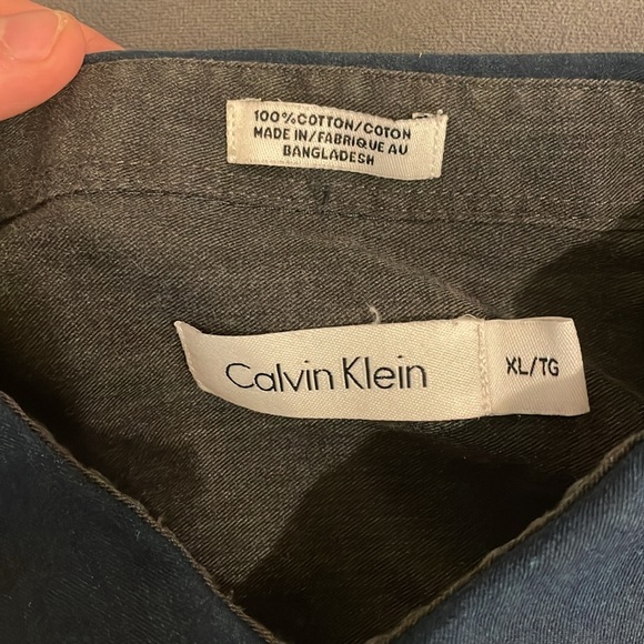 Calvin Klein Button Up - Picture 2 of 3